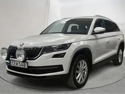 Vit Begagnad 2021 Skoda Kodiaq Business Line SUV | 270 000 kr (Marknadspris)