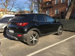 Svart Begagnad 2019 Kia Stonic Advance SUV | 155 000 kr (Bra pris)