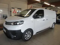 Vit Begagnad 2019 Toyota Proace Van | 177 000 kr (Superpris)