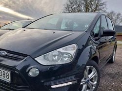 Svart Begagnad 2012 Ford S-MAX Sport Minibuss | 47 500 kr (Marknadspris)