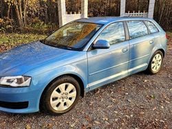 Blå Begagnad 2009 Audi A3 Halvkombi | 50 000 kr (Bra pris)