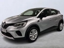 Grå Begagnad 2023 Renault Captur Zen SUV | 239 900 kr (Marknadspris)