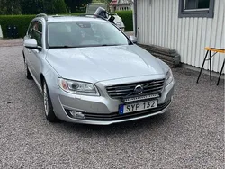 Silver Begagnad 2016 Volvo V70 Momentum Kombi | 155 000 kr (Marknadspris)