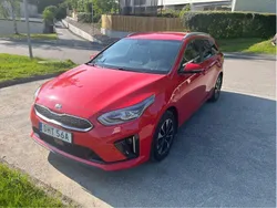 Röd Begagnad 2020 Kia Ceed Sportswagon Kombi | 184 500 kr (Bra pris)
