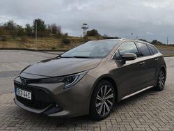Grön Begagnad 2022 Toyota Corolla Kombi | 264 000 kr (Marknadspris)