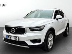 Vit Begagnad 2020 Volvo XC40 Momentum SUV | 319 900 kr (Bra pris)