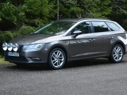 Grå Begagnad 2016 Seat Leon ST 4Drive Kombi | 86 000 kr (Bra pris)