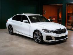 Vit Begagnad 2019 BMW 330 M Sport Sedan | 359 900 kr (Marknadspris)