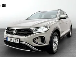 Grå Begagnad 2023 VW T-Roc SUV | 279 900 kr (Bra pris)