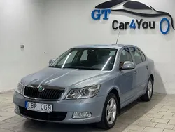 Ljusblå Begagnad 2010 Skoda Octavia Elegance Halvkombi | 59 500 kr (Marknadspris)