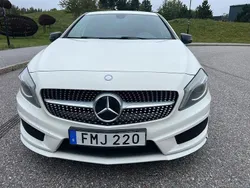 Vit Begagnad 2014 Mercedes A200 AMG line Halvkombi | 159 000 kr (Marknadspris)