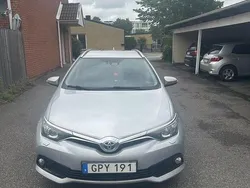 Silver Begagnad 2017 Toyota Auris Touring Sports Kombi | 190 000 kr (Lite dyr)
