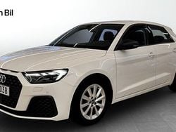 Vit Begagnad 2022 Audi A1 Sportback Proline Halvkombi | 189 000 kr (Marknadspris)