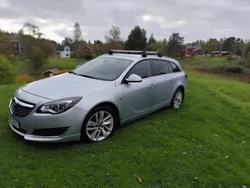 Grå Begagnad 2016 Opel Insignia Kombi | 109 000 kr (Marknadspris)