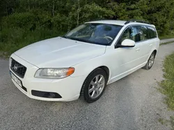 Vit Begagnad 2012 Volvo V70 Momentum Kombi | 65 000 kr (Marknadspris)