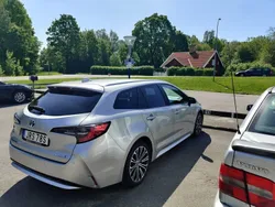Silver Begagnad 2020 Toyota Corolla Active Kombi | 188 000 kr (Marknadspris)