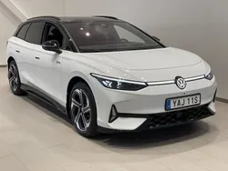 Vit (glacier white metallic bl) Ny 2025 VW ID.7 GTX Sedan | 699 900 kr (Marknadspris)