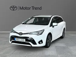 Vit Begagnad 2018 Toyota Avensis Edition Kombi | 159 900 kr (Marknadspris)