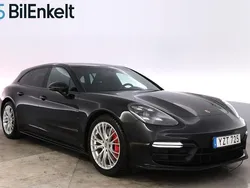 Svart Begagnad 2018 Porsche Panamera GTS Sport Turismo Sedan | 649 900 kr