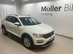 Vit Begagnad 2021 VW T-Roc Style SUV | 194 900 kr (Marknadspris)