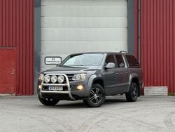 Grå Begagnad 2015 VW Amarok Highline Pickup | 239 900 kr (Lite dyr)