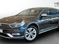 Mörkgrå (grey) Begagnad 2018 VW Passat Alltrack Kombi | 249 900 kr (Bra pris)