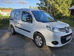 Vit Begagnad 2018 Renault Kangoo Minibuss | 64 900 kr (Superpris)