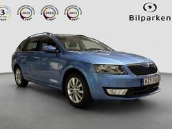 Blå Begagnad 2015 Skoda Octavia Ambition Kombi | 109 990 kr (Lite dyr)