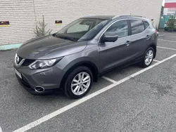 Grå Begagnad 2016 Nissan Qashqai SUV | 170 000 kr (Dyr)