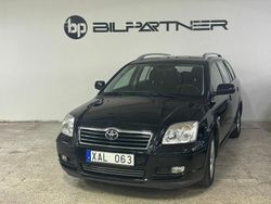 Svart Begagnad 2005 Toyota Avensis Kombi | 39 900 kr (Marknadspris)