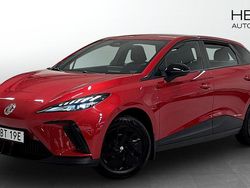 Röd (red) Begagnad 2023 MG MG4 EV Halvkombi | 259 900 kr (Marknadspris)