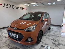 Orange Begagnad 2014 Hyundai i10 Premium Halvkombi | 45 900 kr (Marknadspris)