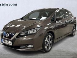 Brun Begagnad 2022 Nissan Leaf 360º Halvkombi | 179 000 kr (Marknadspris)