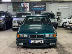 Grön Begagnad 1993 BMW 320 Sedan | 54 800 kr