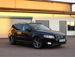 Svart Begagnad 2015 Volvo V70 Dynamic Kombi | 130 000 kr (Marknadspris)