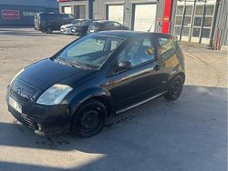 Svart Begagnad 2004 Citroën C2 Halvkombi | 7 000 kr (Superpris)