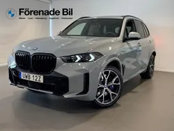 Grå Ny 2025 BMW X5 M Sport SUV | 1 167 400 kr (Marknadspris)