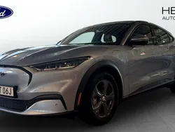 Grå (blue) Begagnad 2022 Ford Mustang Mach-E Standard Range SUV | 339 900 kr (Bra pris)