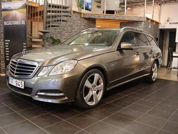 Mörkgrå Begagnad 2010 Mercedes E220 Kombi | 94 900 kr (Lite dyr)