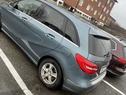 Blå Begagnad 2013 Mercedes B180 Minibuss | 90 000 kr (Superpris)