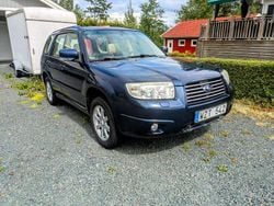 Blå Begagnad 2006 Subaru Forester SUV | 38 500 kr (Bra pris)