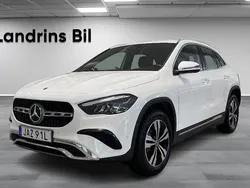 Vit Begagnad 2023 Mercedes GLA250 Progressive SUV | 399 900 kr