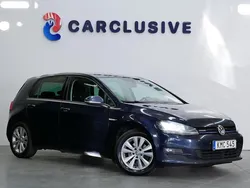Mörkblå Begagnad 2014 VW Golf VII SE Halvkombi | 64 900 kr (Dyr)