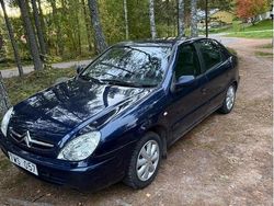 Blå Begagnad 2003 Citroën Xsara Halvkombi | 23 500 kr