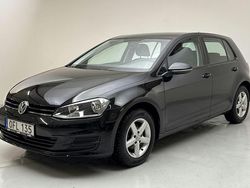 Svart Begagnad 2017 VW Golf VII | 131 000 kr (Marknadspris)