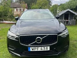 Svart Begagnad 2019 Volvo XC60 Momentum SUV | 250 000 kr (Marknadspris)