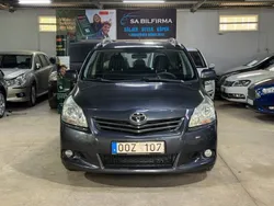 Mörkgrå Begagnad 2009 Toyota Verso Multidrive S Minibuss | 79 900 kr (Marknadspris)