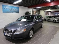 Grå Begagnad 2009 Volvo V70 Kombi | 69 000 kr (Marknadspris)