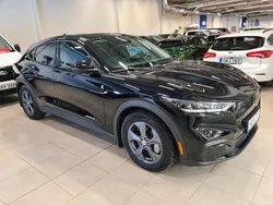 Svart Begagnad 2022 Ford Mustang Mach-E SUV | 465 000 kr (Lite dyr)