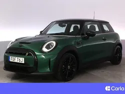 Grön Begagnad 2021 Mini Cooper Essential Halvkombi | 202 900 kr (Marknadspris)